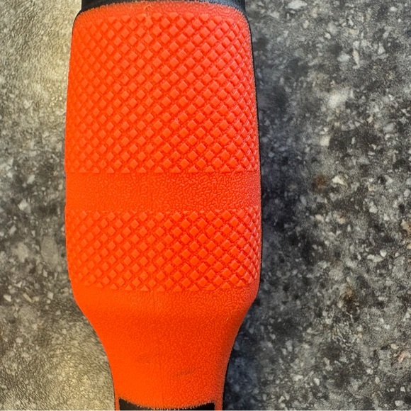 Black & Decker Orange and Black Multi-Bit Screwdriver- multiple screwdrivers - Picture 2 of 4